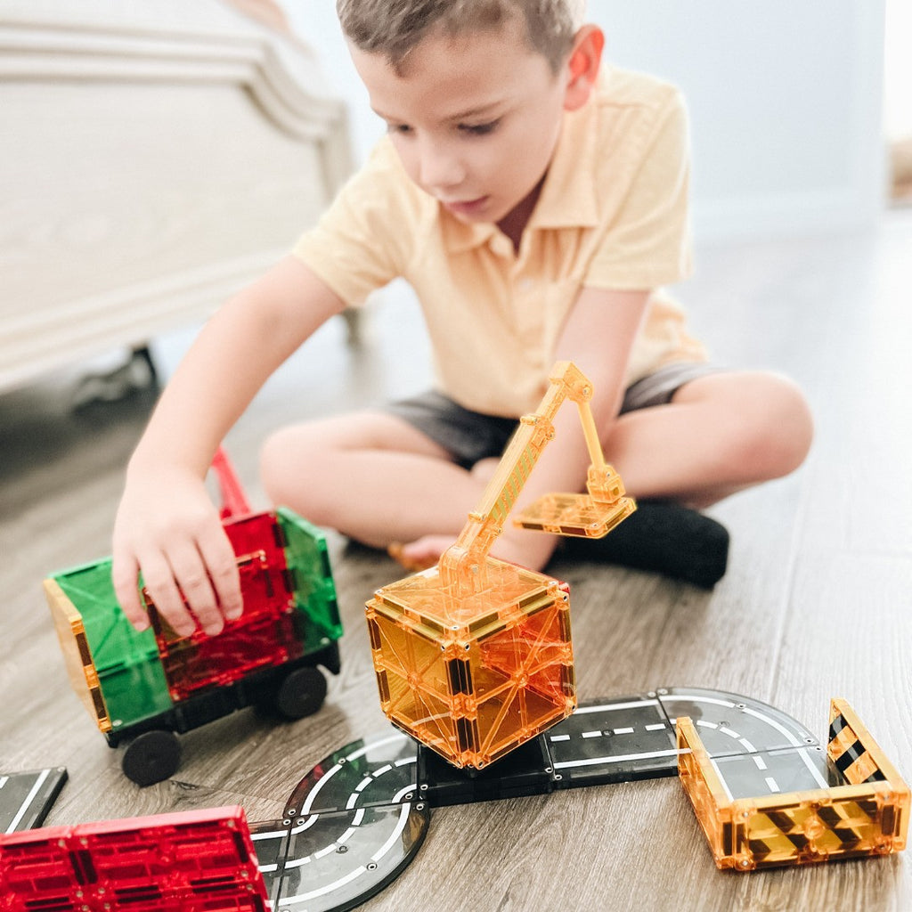 magna-tiles-magnetic-builder-32-pcs-steam-toy-oneandonlybaby.gr