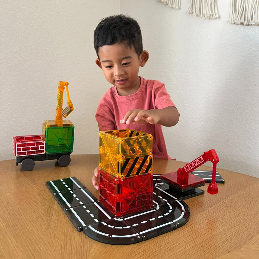 magna-tiles-magnetic-builder-32-pcs-steam-toy-oneandonlybaby.gr