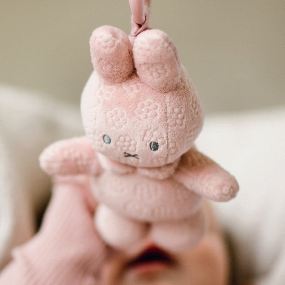 miffy-flowers-kremasto-paixnidi-karotsiou-oneandonlybaby.gr