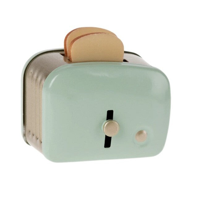 miniature-toaster-with-bread-maileg-oneandonlybaby.gr