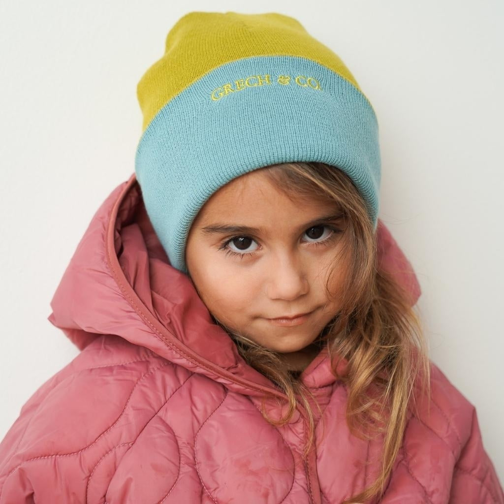 plektos-skoufos-diplis-opsis-reversible-knit-hat-chartreuse-sky-blue-grech-co-oneandonlybaby.gr