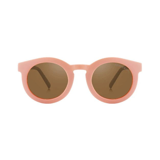 vrefika-evligista-gialia-iliou-sustainable-baby-bendable-sunglasses-polarised-grechandco-sunset-oneandonlybaby.gr