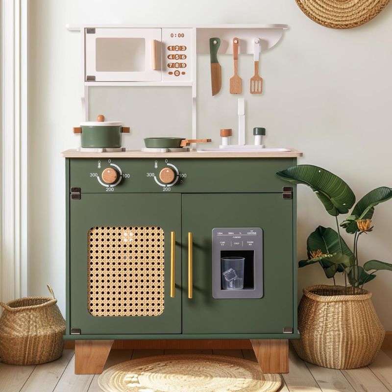 xylini-paidiki-kouzina-kids-wooden-kitchen-with-pots-and-microwave-oven-oneandonlybaby.gr