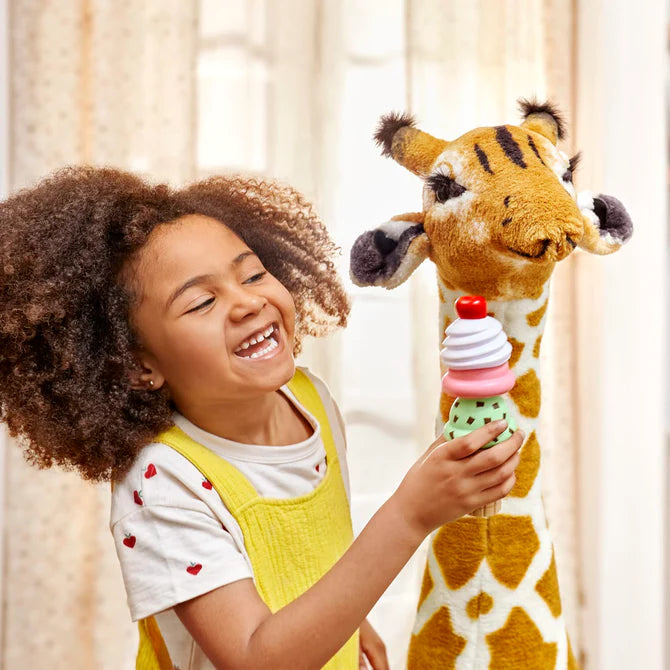 Large 2024 stuffed giraffe